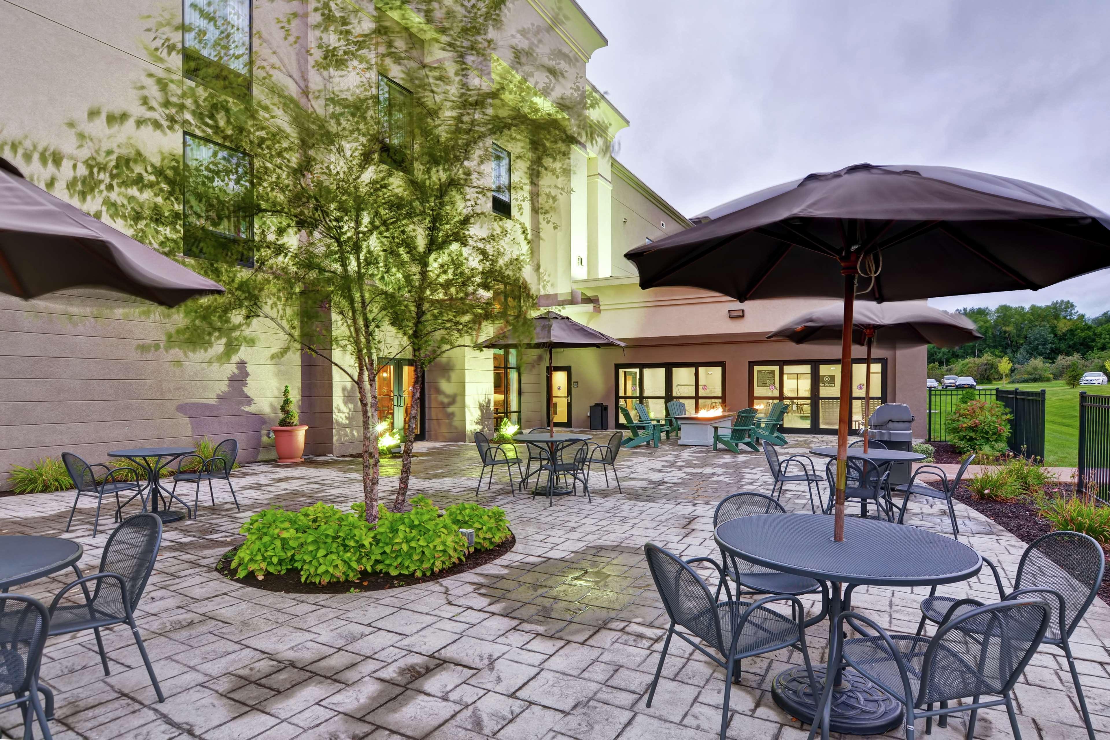 Hampton Inn And Suites New Hartford/Utica Esterno foto