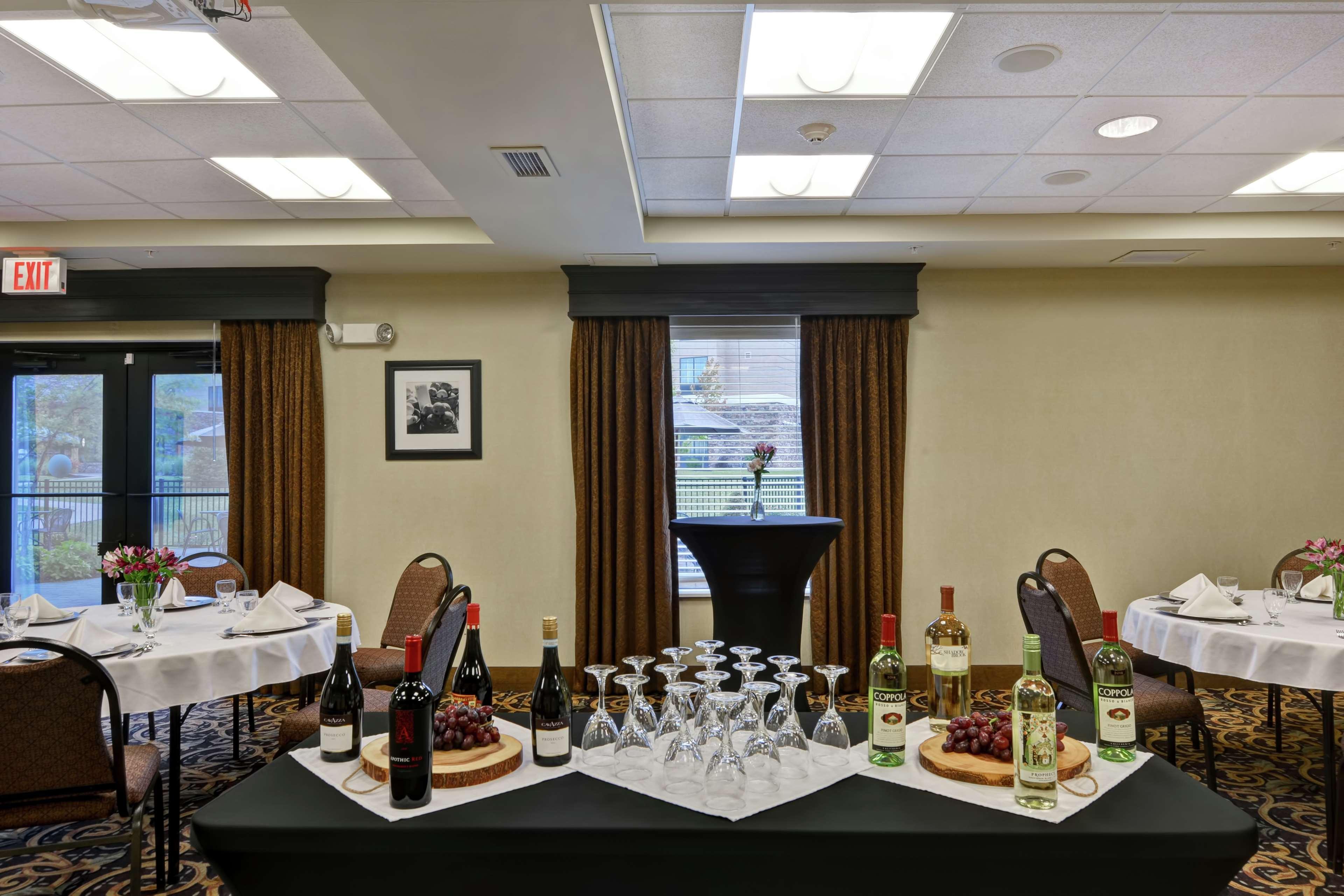Hampton Inn And Suites New Hartford/Utica Esterno foto